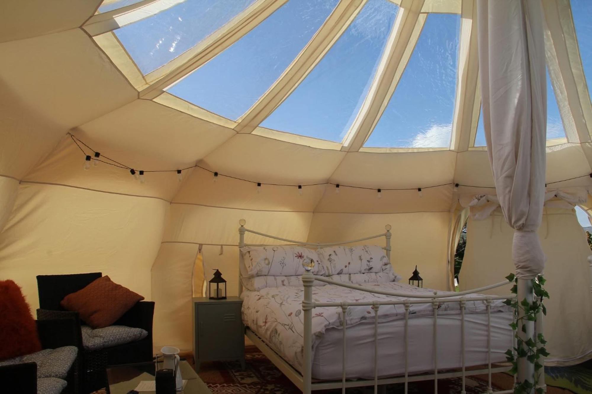 Tal-Y-Fan Farm 6M Stargazer Tent Бридженд Екстериор снимка